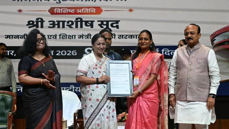 Delhi CM hands over appointment letters to 1,368 newly recruited teachers