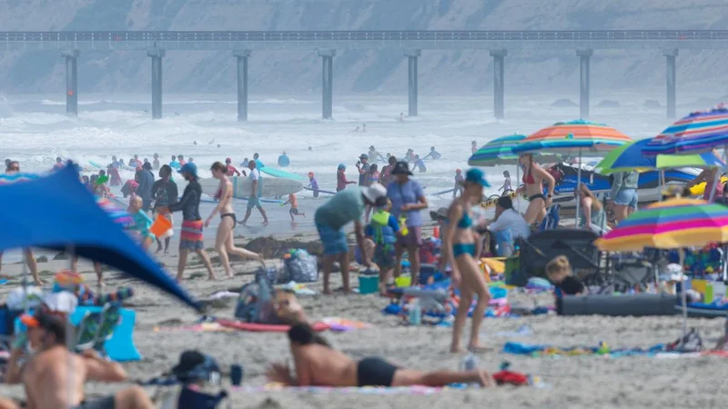 Heat wave bringing record-breaking temps, heightened wildfire risk to parts of western U.S.