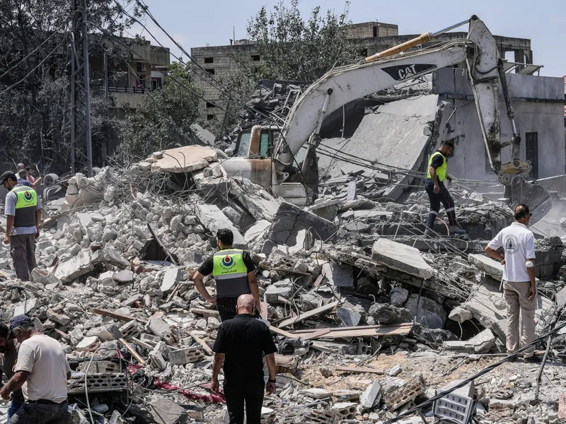 Why has Israel escalated attacks in southern Lebanon despite ceasefire?