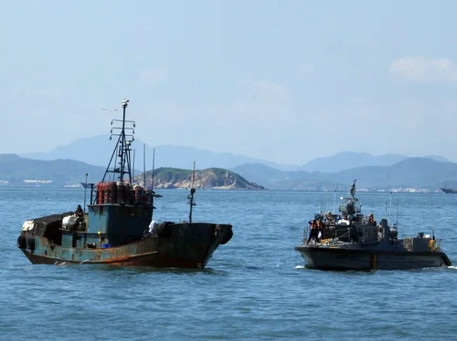 8 Chinese fishing boats captured off S. Korea's west coast for illegal anchoring