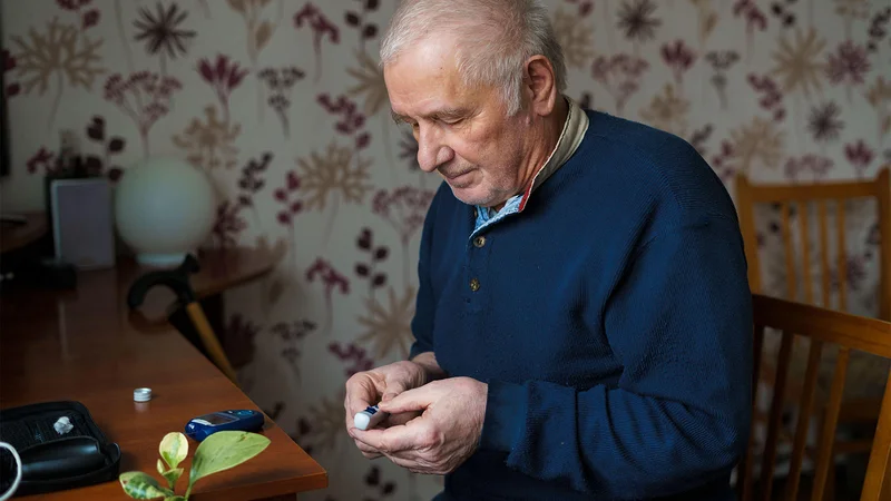 Most Older Diabetics Don't Get Recommended Medication Tweaks
