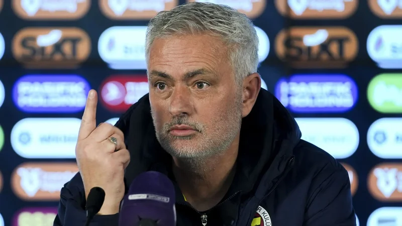 Transfer: How I convinced Vinicius Jr to snub Arsenal – Mourinho