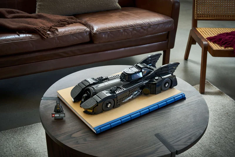 First look: Lego reveals a $230 Batman Returns Batmobile that transforms into the Batmissile