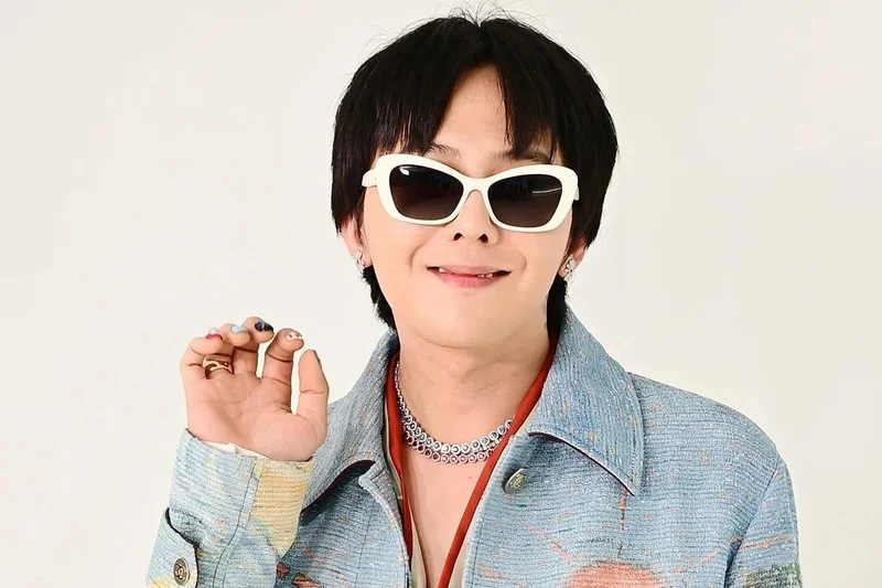 G-Dragon's Instagram 'like' revives old dating rumors with Kiko Mizuhara