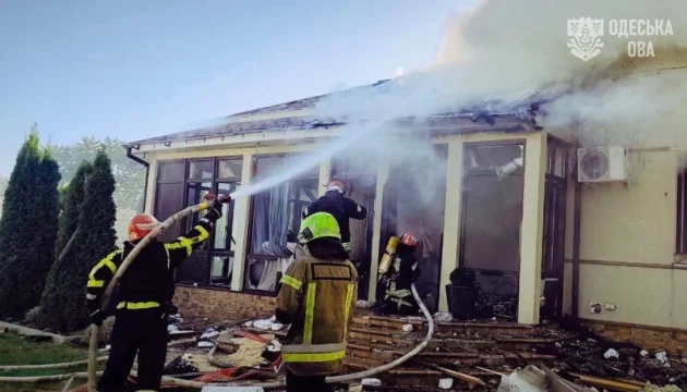 Russian attacks on Odesa region injure six, damage restaurant and homes