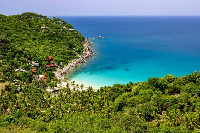 Israeli mother and daughter badly beaten on Koh Phangan