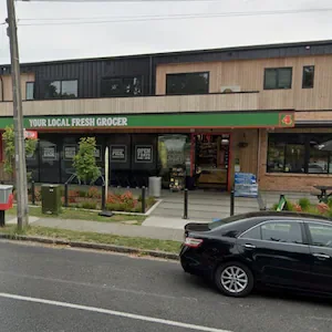 Hamilton armed robbers found sleeping on mattress in garage after targeting Four Square for vapes