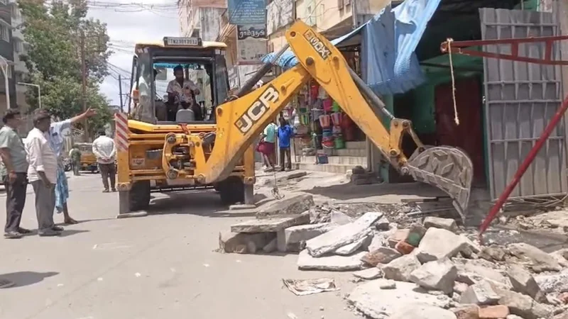 Encroachments demolished to provide easy access to Government Taluk Hospital in Gudiyatham