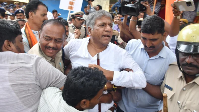 BJP legislators in Hubbali protesting to ‘reclaim temple land’  court arrest; police clamped prohibitory orders as a precaution