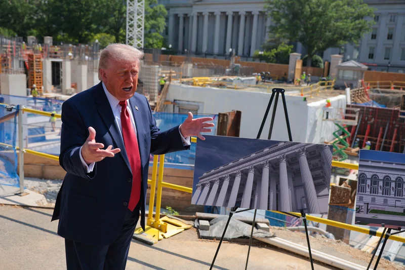 U.S. appeals court blocks Trump’s $400 million White House ballroom project