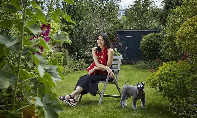 How I reversed my health issues and reached a "biological age of 21" at 61: Longevity expert Leslie Kenny shares her morning rituals