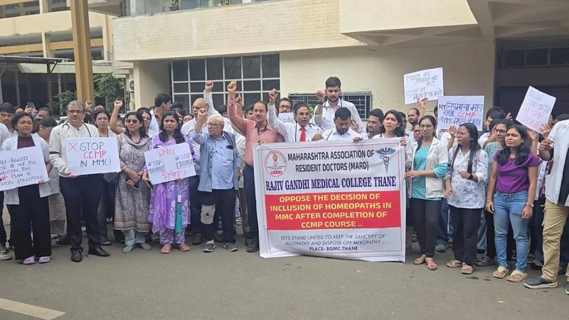 1.8 lakh doctors protest against govt. move to allow homeopathy practitioners to register with Maharashtra Medical Council