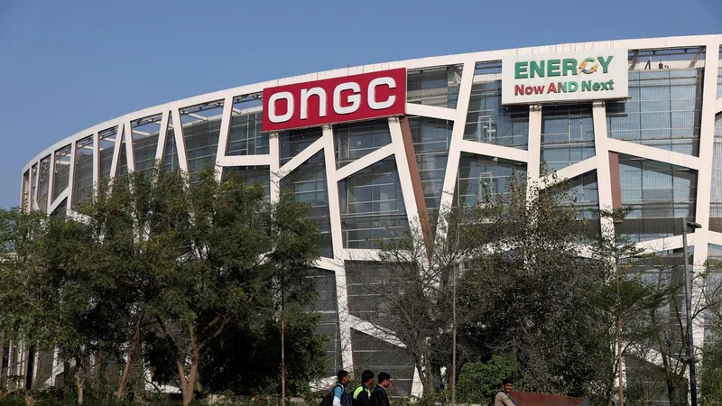 ONGC promises ₹36.6 crore aid for cancer treatment equipment in Kakinada Government hospital