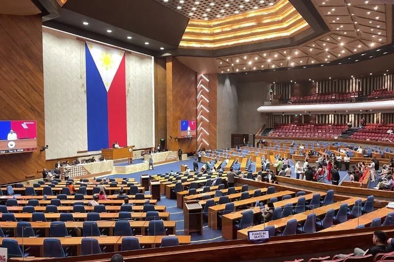 House panel OKs P350,000 tax-free income threshold