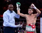 Prichard Colón, boxer left with brain damage after 2015 fight, dies aged 33
