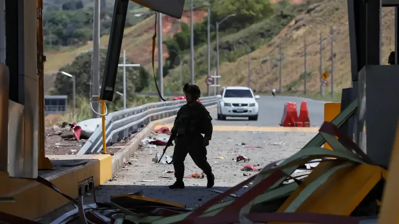 Colombia rocked by car bomb blast a day after new President takes charge