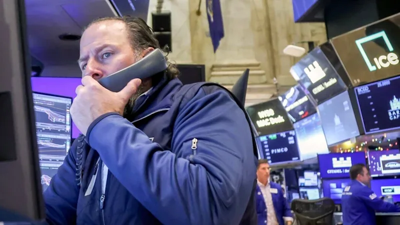 ASX slides lower, oil falls after Trump backs down