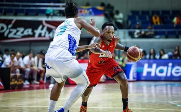PBA: Blackwater rallies to get back at Phoenix, stop slide