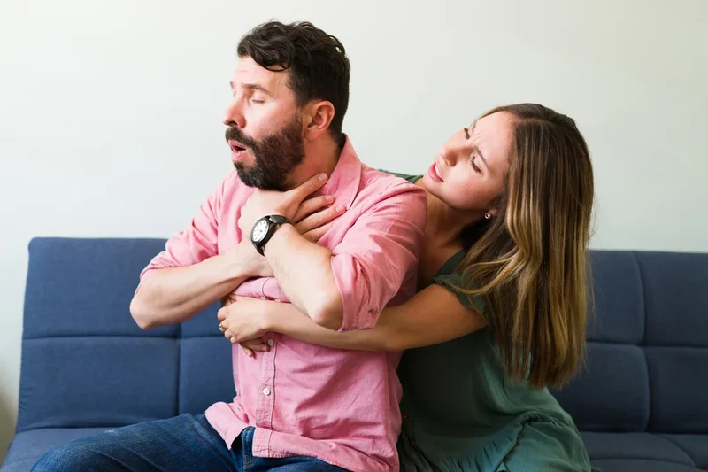 How to stop someone from choking as shock poll shows most Britons have no idea