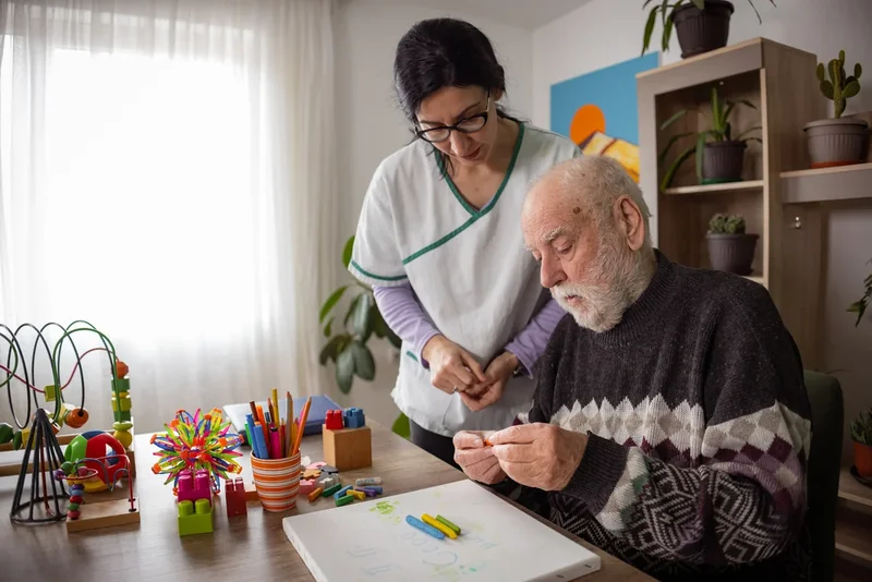 The three things you can do in middle age ‘to hold off dementia’, according to the experts