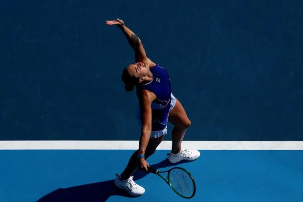 Aryna Sabalenka squeezes out win on sixth match point in Cincinnati Open