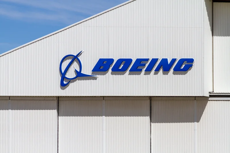 Boeing engineers, technical workers reject contract offer
