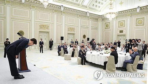 Lee pledges to remedy damage caused by state violence