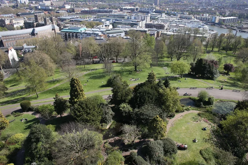 Two arrested over alleged illegal casino in Bristol