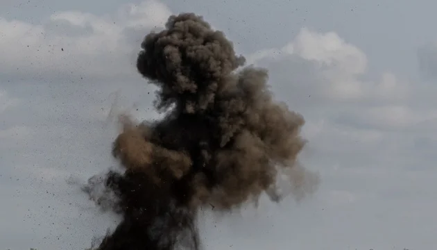 Russians attack Odesa, damaging residential building