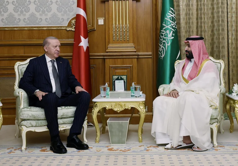 Saudi Arabia, Turkey, Pakistan sign key defense agreement