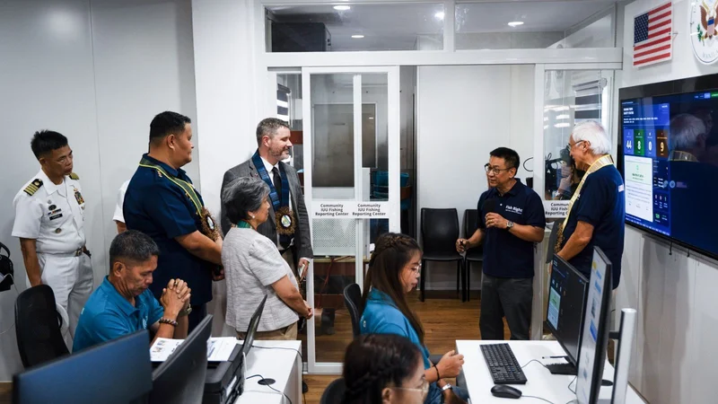 US funds Palawan center for fishers to report illegal fishing