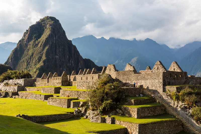 Wildfire Halts Machu Picchu Trains; Peru Offers Refunds