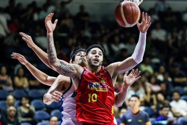 Painters scrape past Bolts to win fourth straight