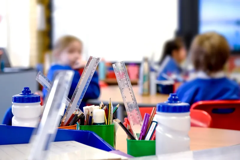 LAUSD prepares to implement strict limits on students’ screen time after years of encouraging classroom use
