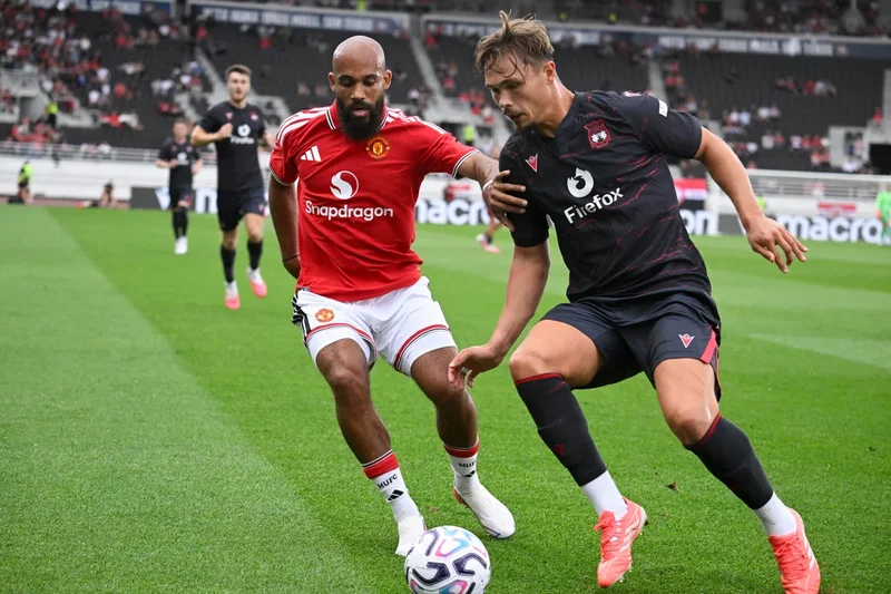 Manchester United v Atletico Madrid LIVE: Michael Carrick’s side continue pre-season campaign