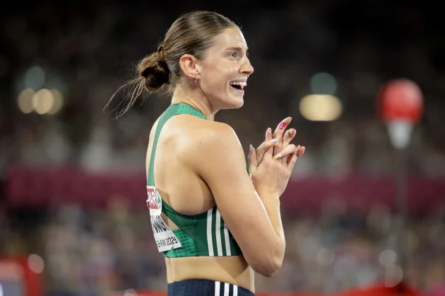 Kate O'Connor runs personal best in 200m to remain firmly in heptathlon medal hunt