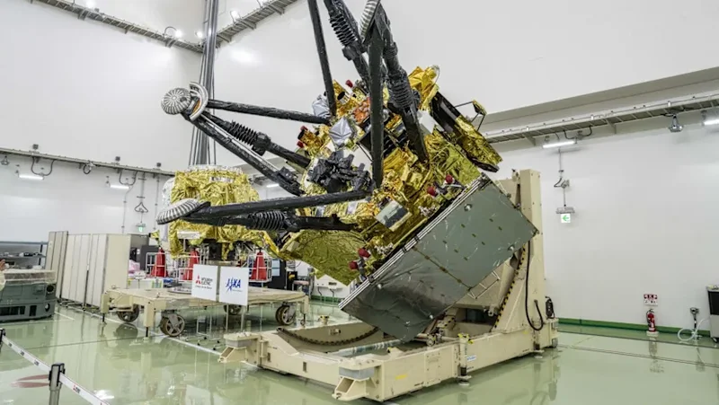 Japan aims for Mars' moons to unlock clues to origins of the Solar System