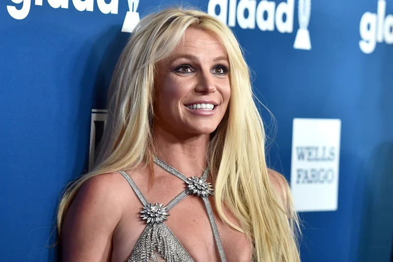 Britney Spears warns fans to ‘be careful’ as she reveals ‘embarrassing’ Botox mistake