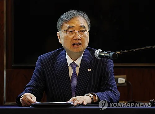 FM Cho highlights new U.S. ambassador's role in resolving bilateral issues