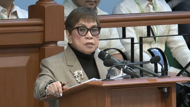 WATCH: Kapunan calls OVP's secret fund system a 'scam'