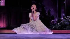 Ariana Grande leaves problems at home as her tour hits the UK