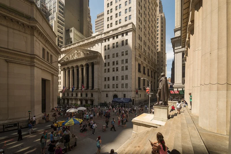 Argentina’s YPF Luz and Genneia Hit Pause on Their New York IPOs