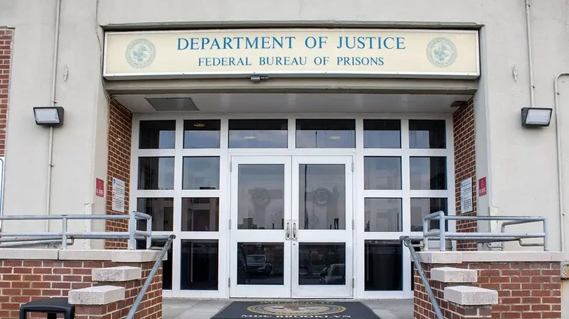 Dirty text messages uncovered during investigation into married prison guard accused of affair with inmate