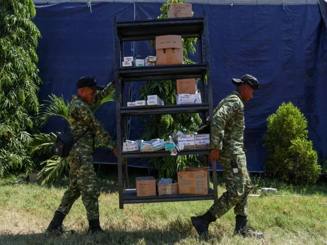 Search for Indonesia quake victims underway on Independence Day