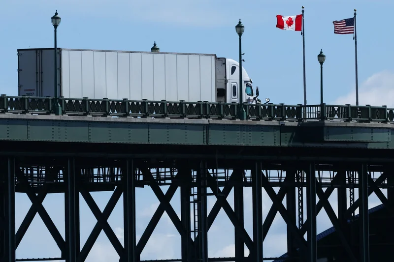 Trump signals Canada trade deal, holds off tariffs
