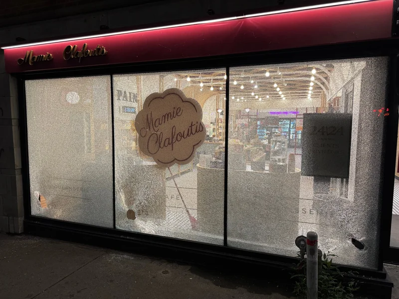 Bakery in Montreal vandalized with anti-tech message after switching to self-serve model