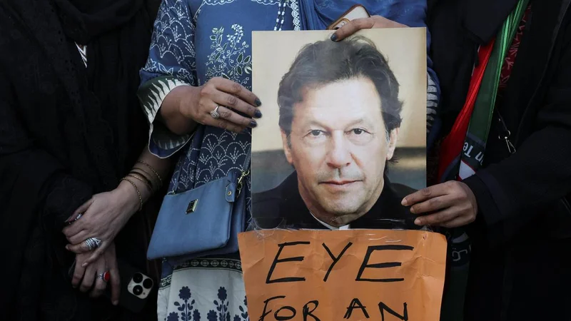 Supporters of Imran Khan's party to march toward Islamabad on September 27: Khyber Pakhtunkhwa  CM