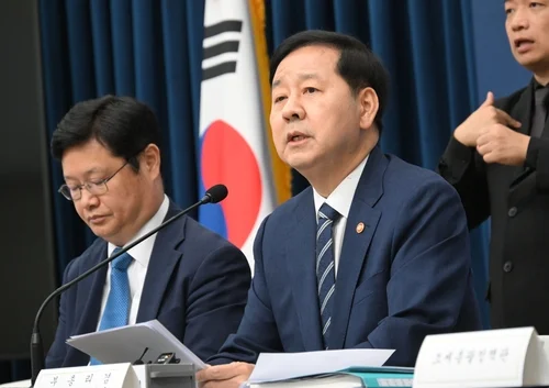Tax code revision to trim breaks for high-end homes, boost domestic production