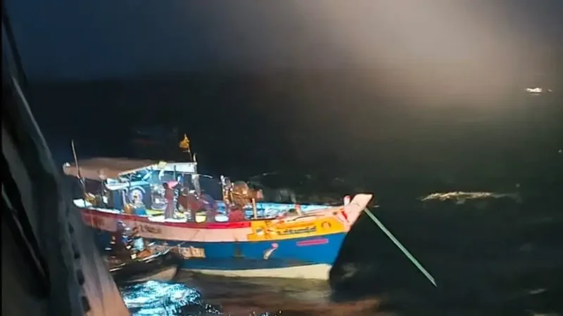 Search ops involving Indian Navy for 3 missing fishermen continue in Kerala