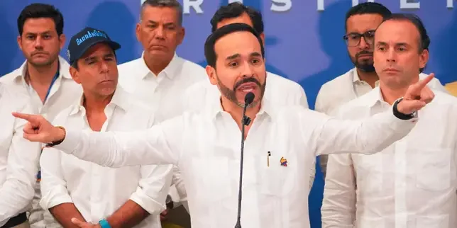 Colombia's far-right president Abelardo de la Espriella takes office, promising break with tradition